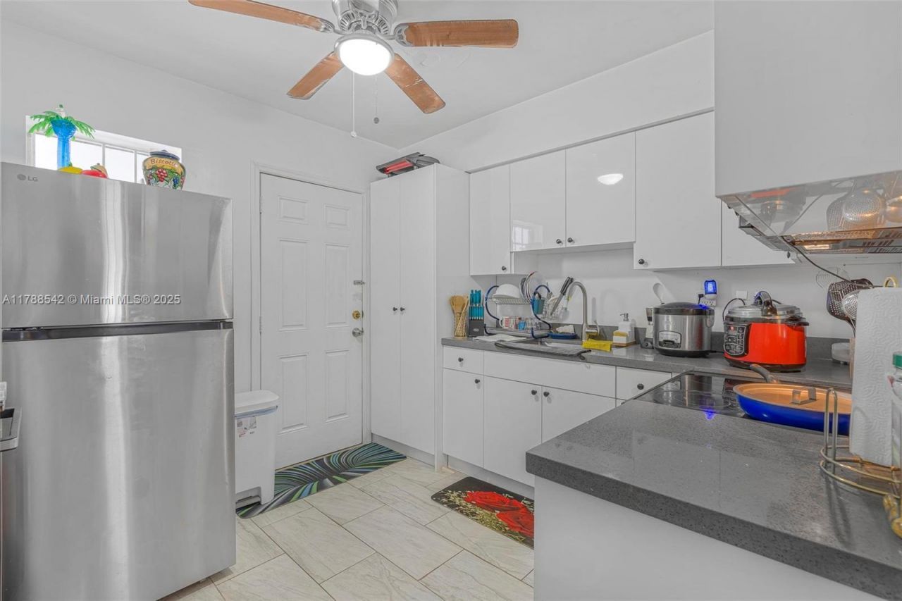 14600 NE 14th Ave, Miami, FL 33161 Photo