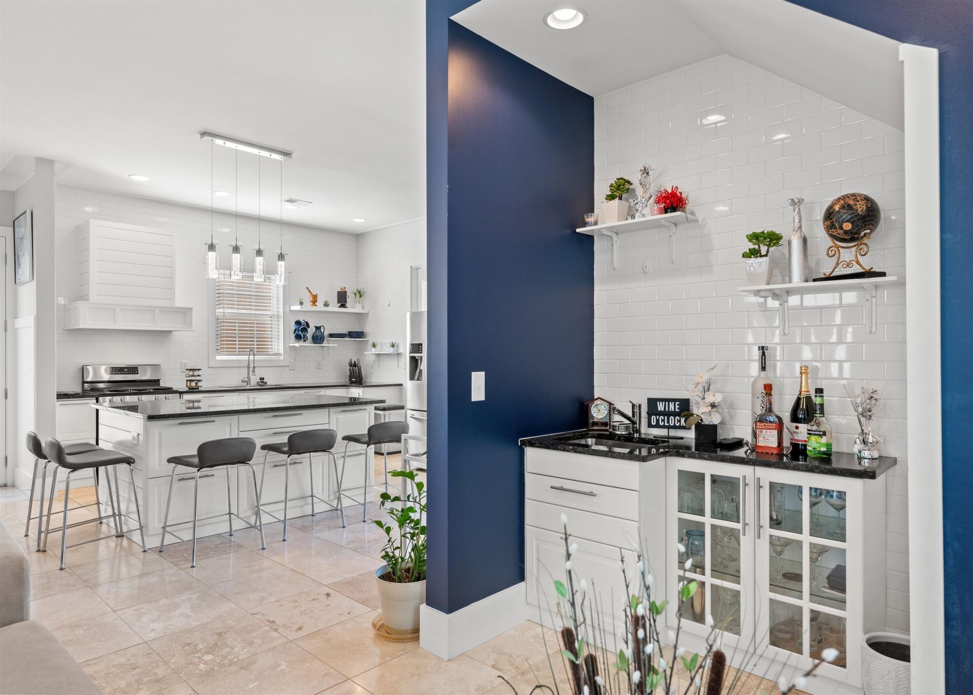 451 W Palm Dr. Photo 11