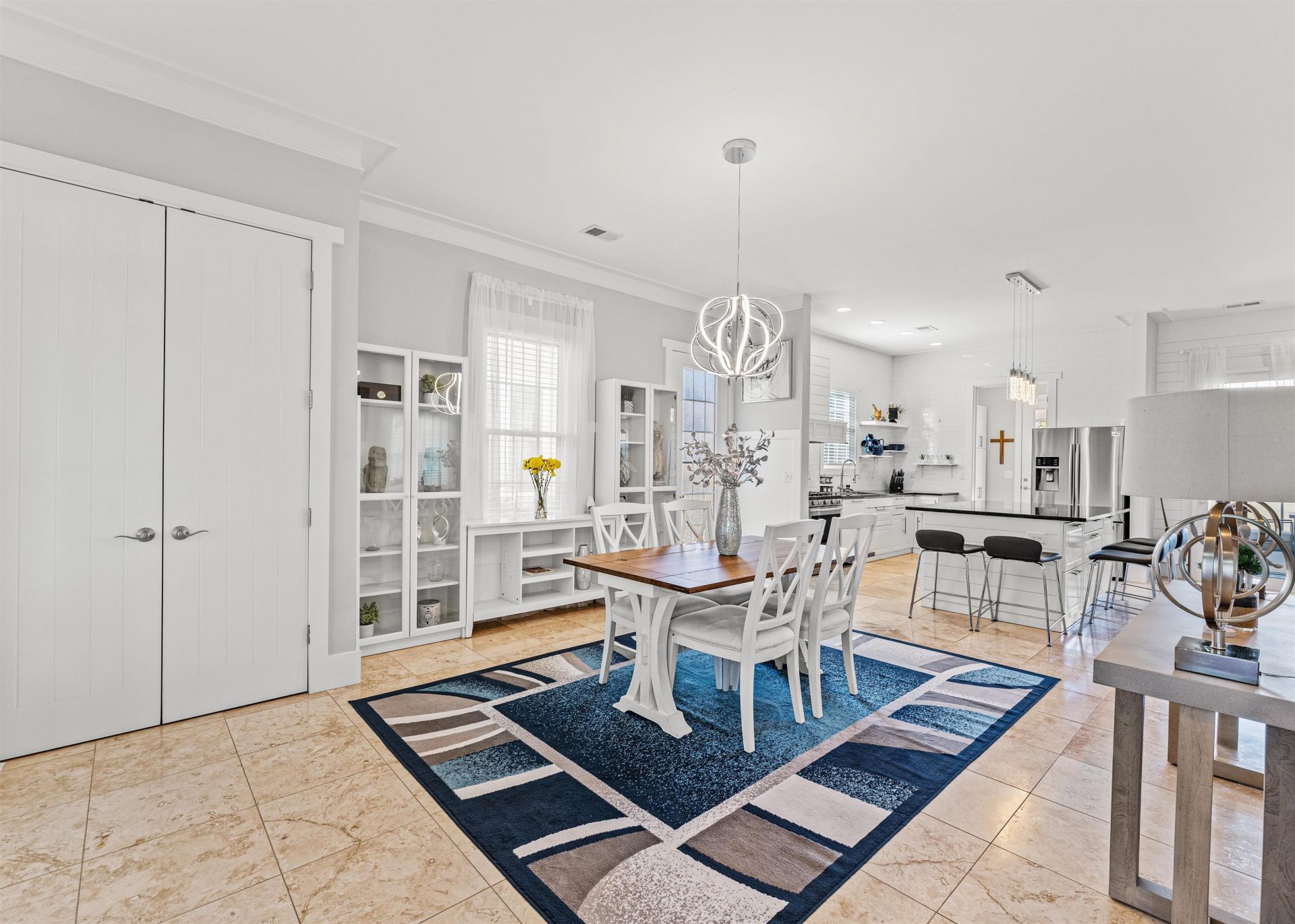 451 W Palm Dr. Photo 16