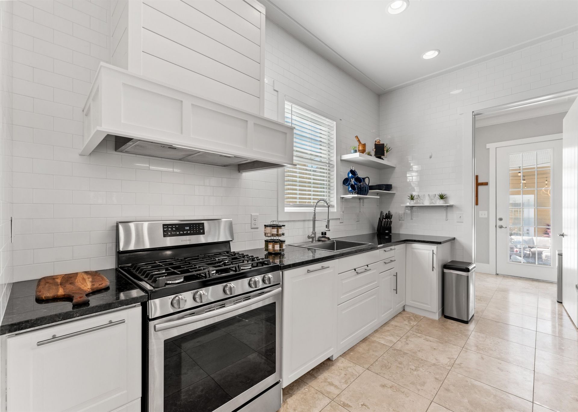 451 W Palm Dr. Photo 19