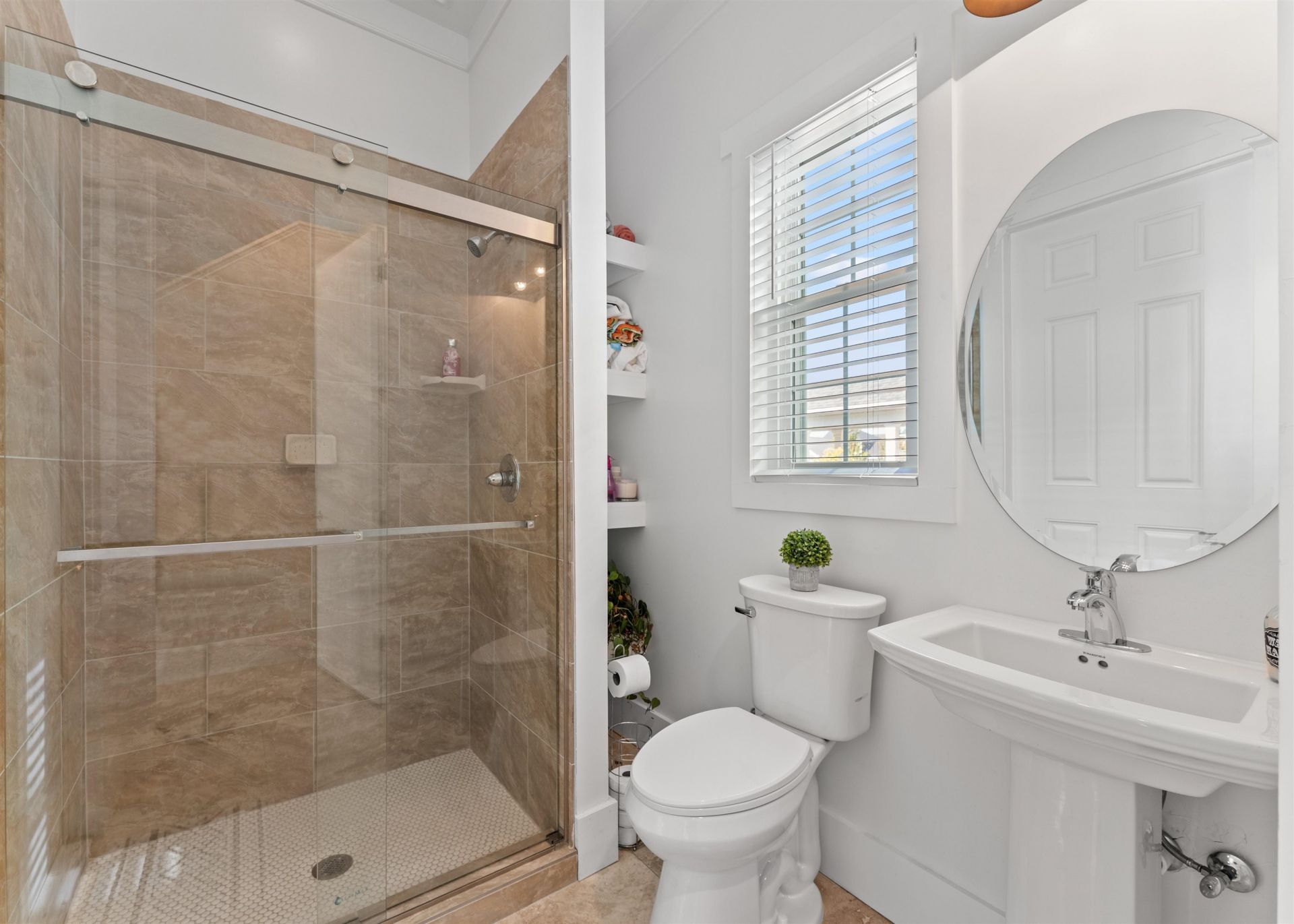 451 W Palm Dr. Photo 22