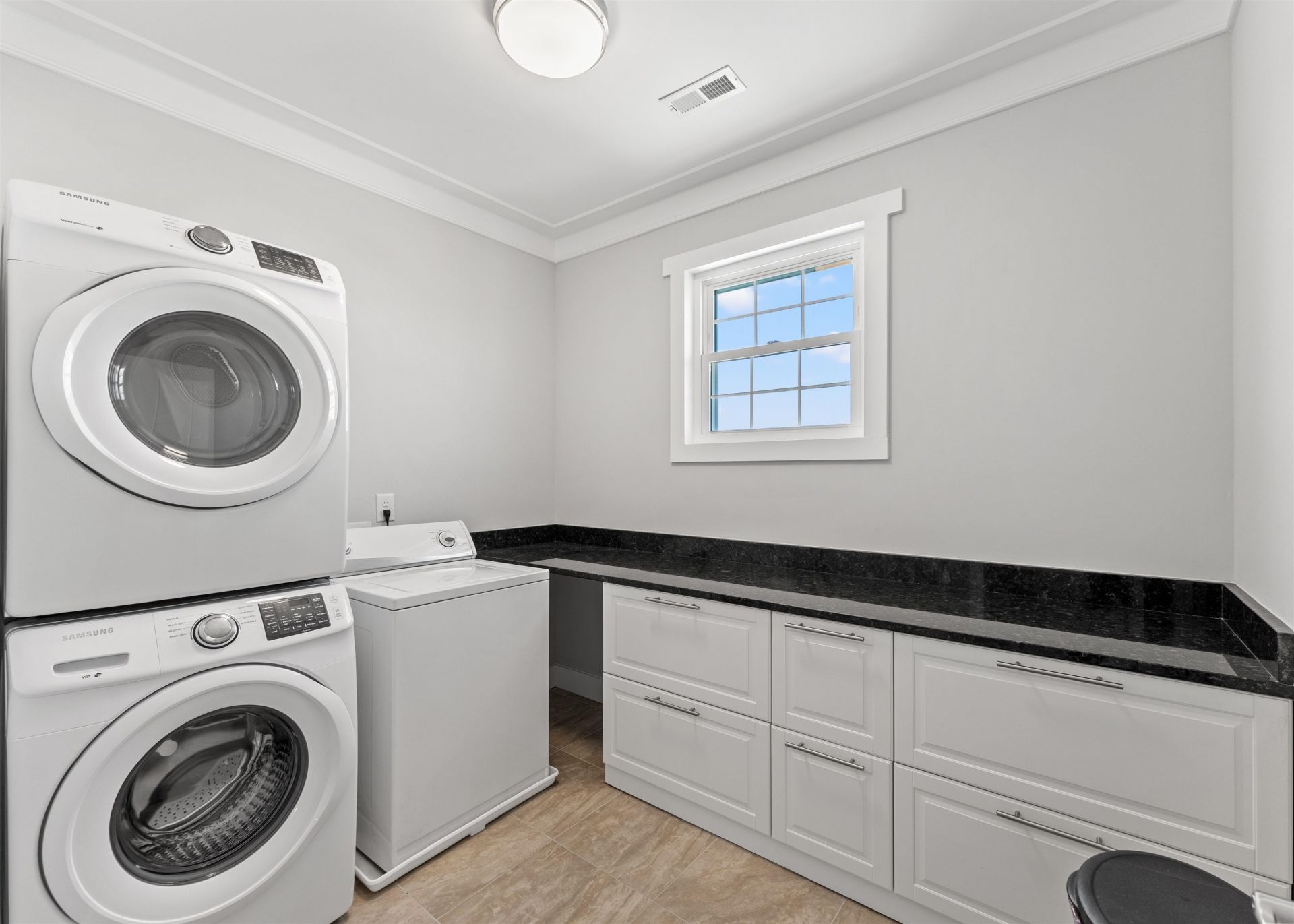 451 W Palm Dr. Photo 39