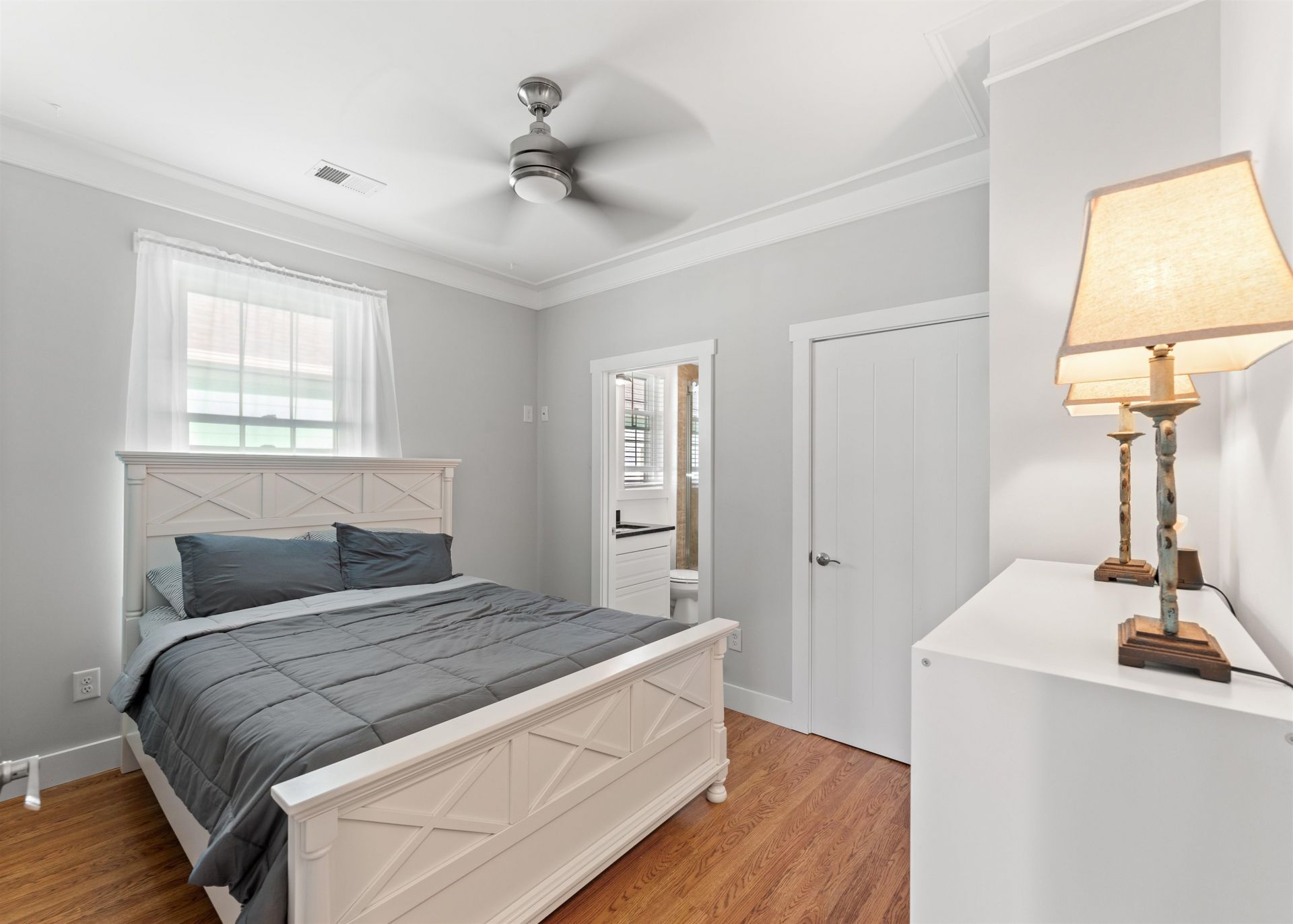 451 W Palm Dr. Photo 49