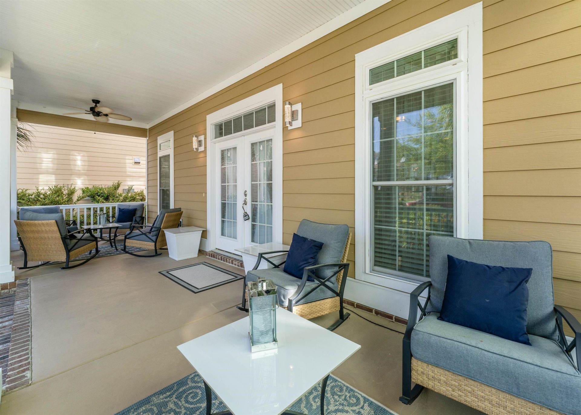 451 W Palm Dr. Photo 5