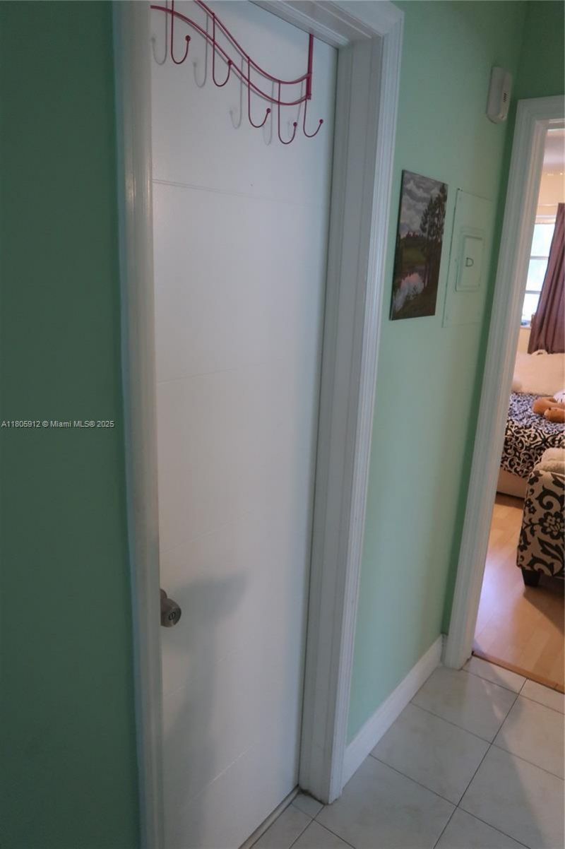 700 Layne Blvd, Unit 112, Hallandale Beach, FL 33009 Photo