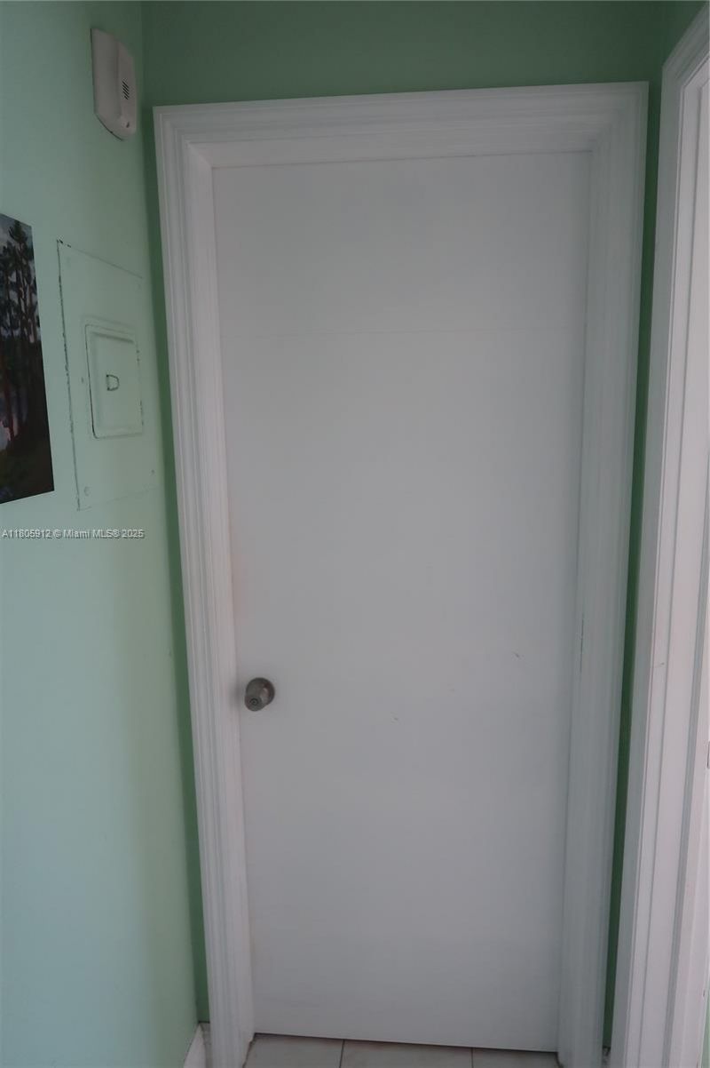 700 Layne Blvd, Unit 112, Hallandale Beach, FL 33009 Photo