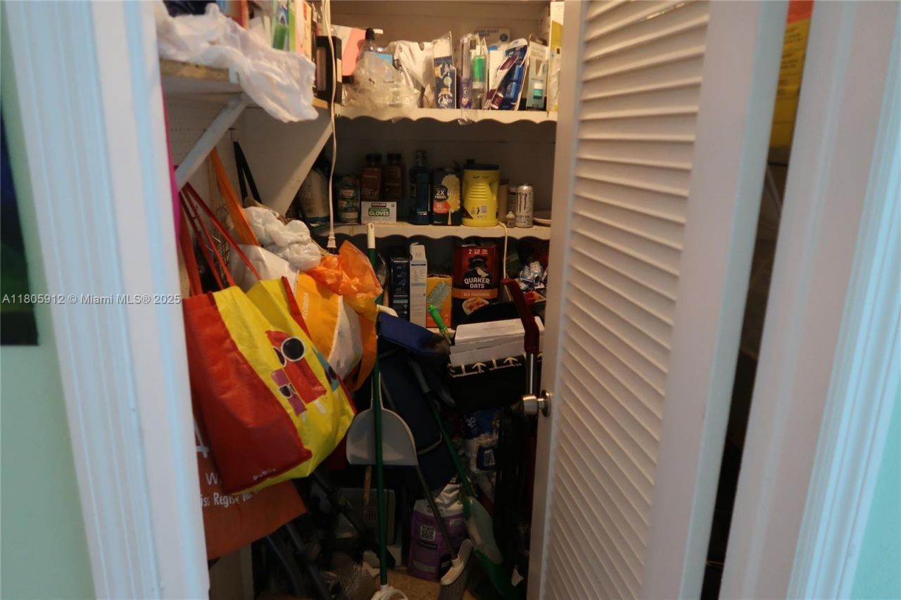 700 Layne Blvd, Unit 112, Hallandale Beach, FL 33009 Photo