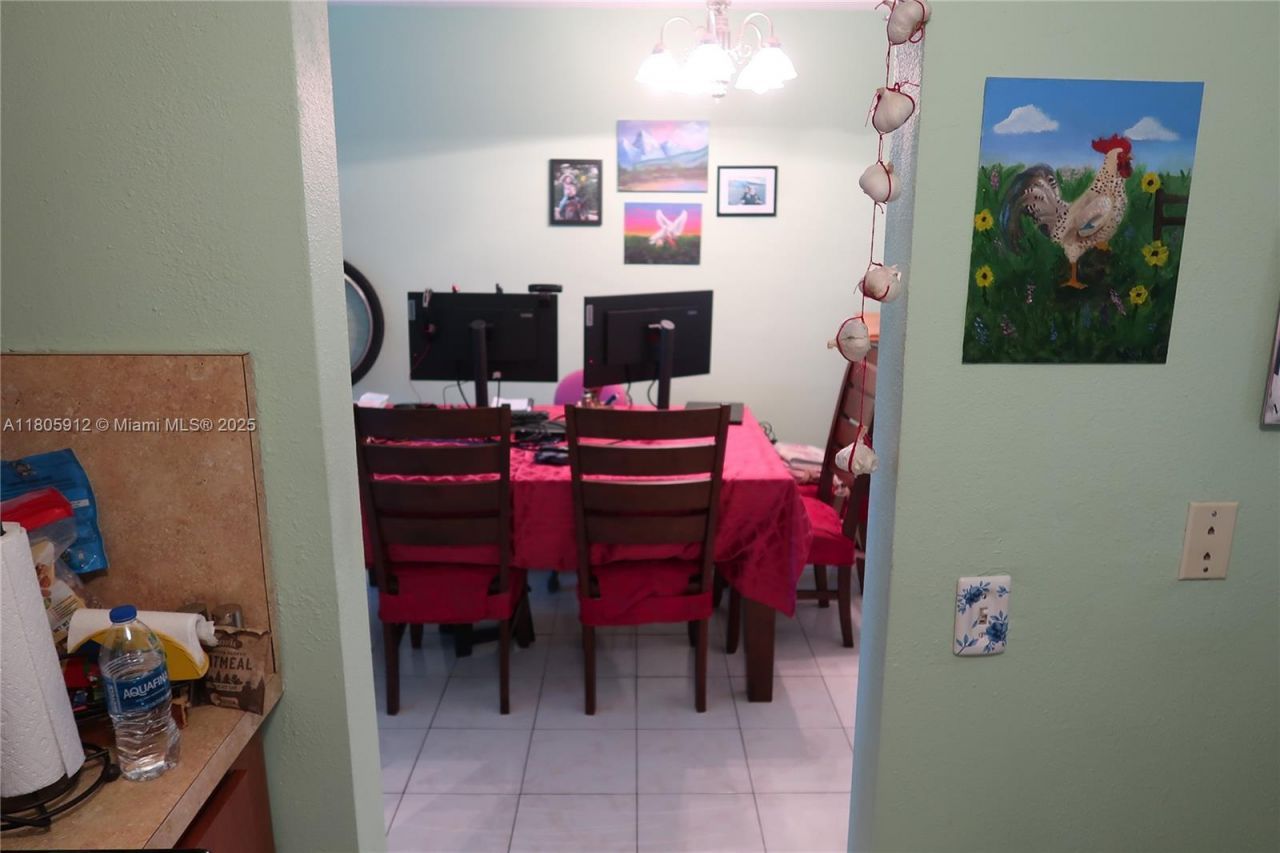 700 Layne Blvd, Unit 112, Hallandale Beach, FL 33009 Photo