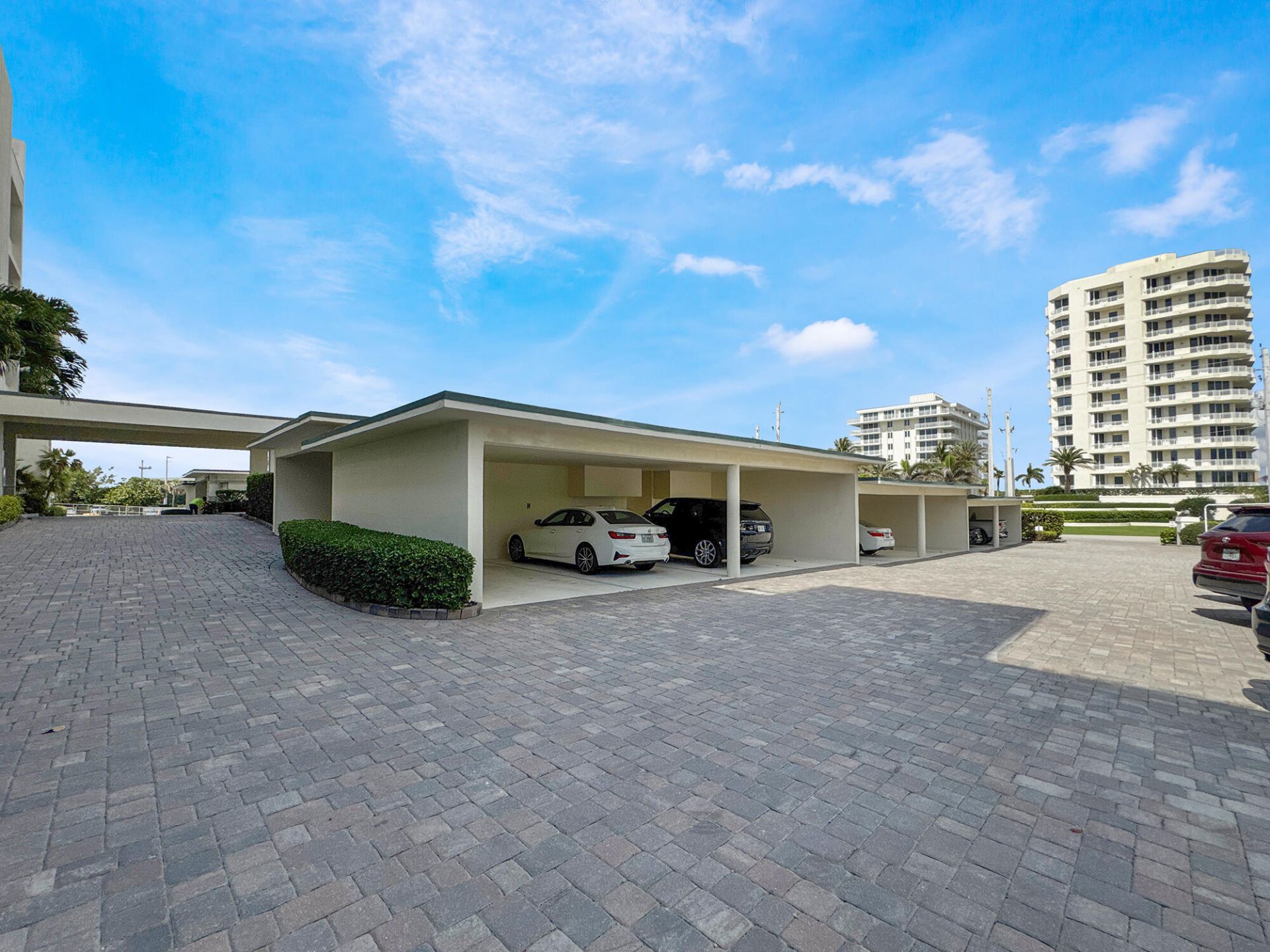 350 Beach Road, Unit 503, Tequesta, FL 33469 Photo