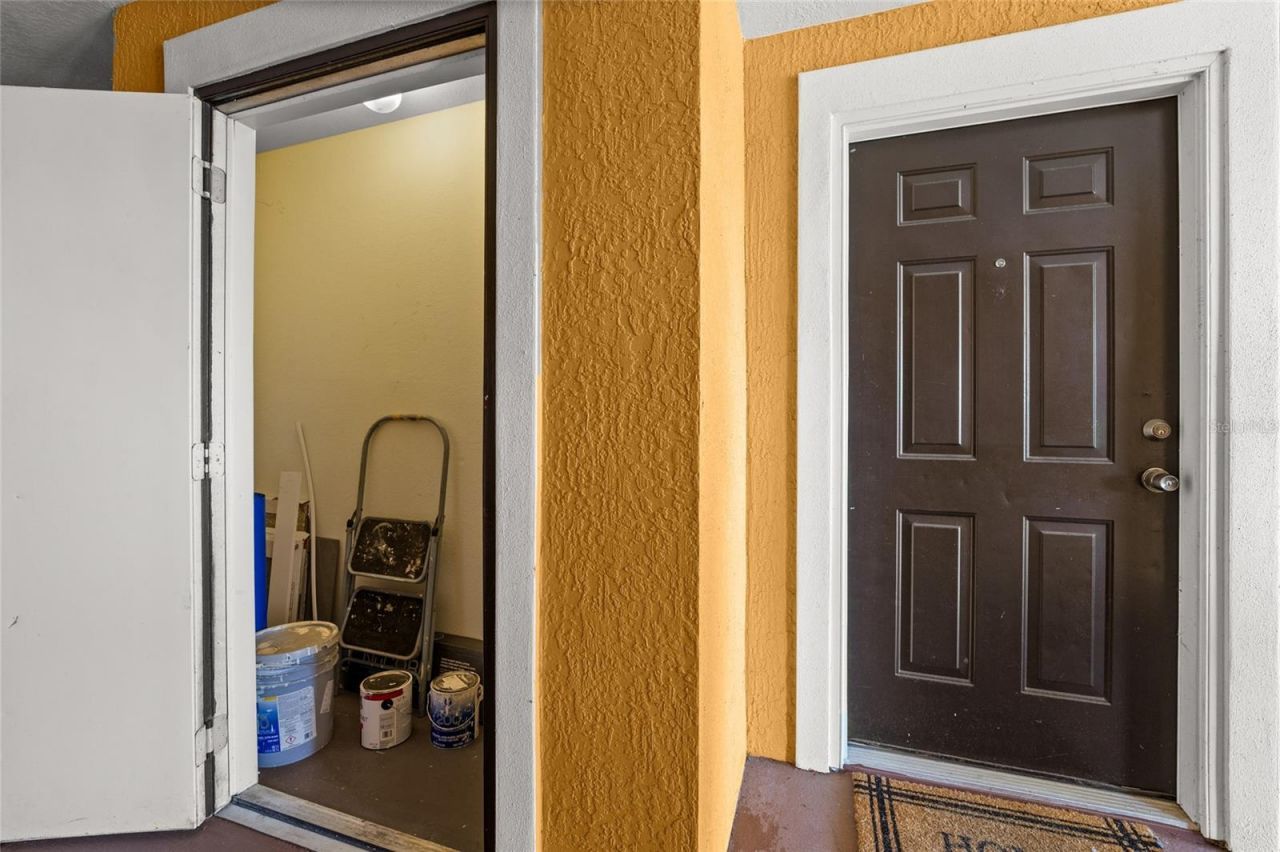 5447 Vineland Road, Unit 1308, Orlando, FL 32811 Photo