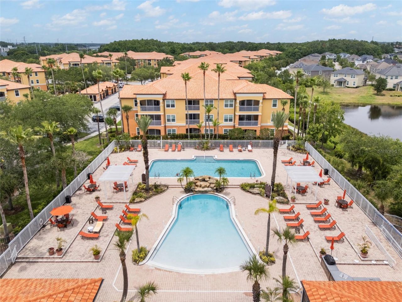 5447 Vineland Road, Unit 1308, Orlando, FL 32811 Photo