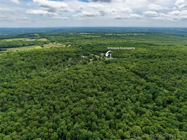 000 S 106th Street East , Webbers Falls, OK 74470