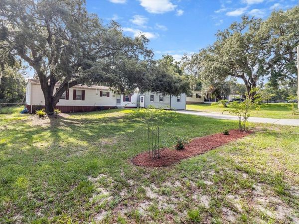 8431 S LAKE CONSUELLA DRIVE, FLORAL CITY, FL 34436