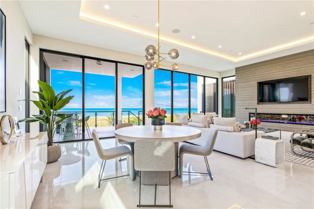 4200 Diamond Shores Way, Hutchinson Island, FL 34949 Photo