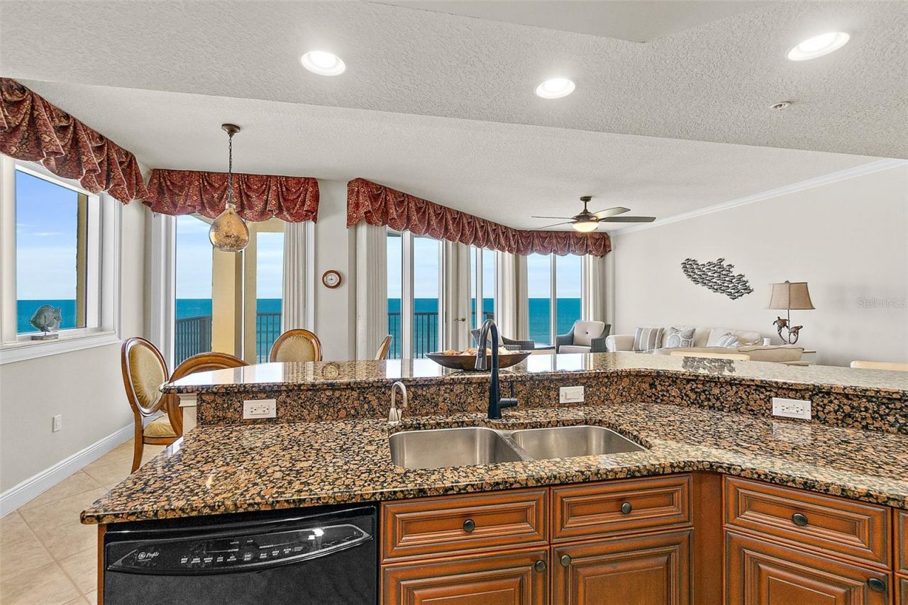 2901 S Atlantic Avenue, Unit 401, Daytona Beach Shores, FL 32118 Photo