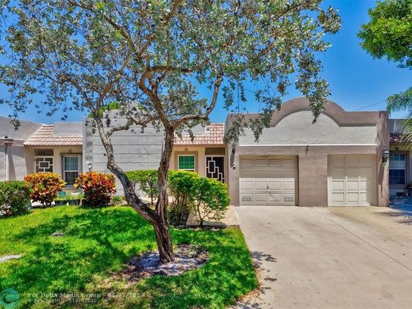 18940 Stewart Circle, Unit 2, Boca Raton, FL 33496