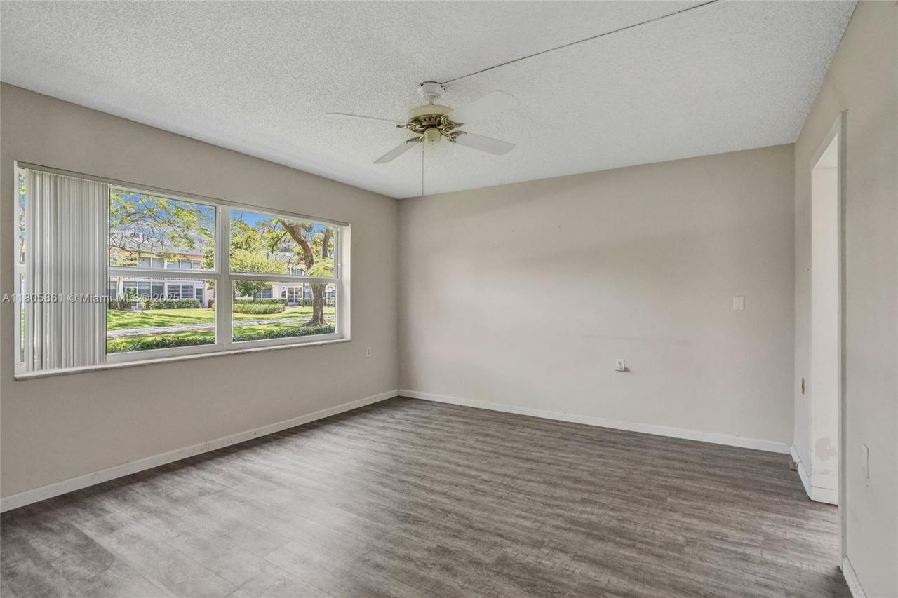 1108 Bahama Bnd, Unit B1, Coconut Creek, FL 33066 Photo