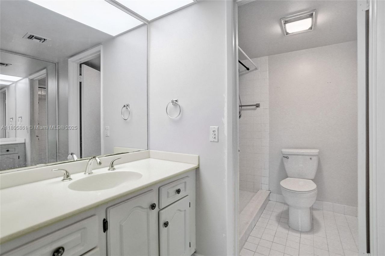 1108 Bahama Bnd, Unit B1, Coconut Creek, FL 33066 Photo