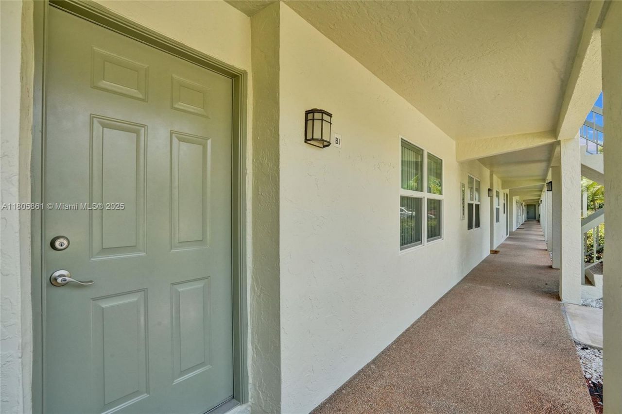1108 Bahama Bnd, Unit B1, Coconut Creek, FL 33066 Photo