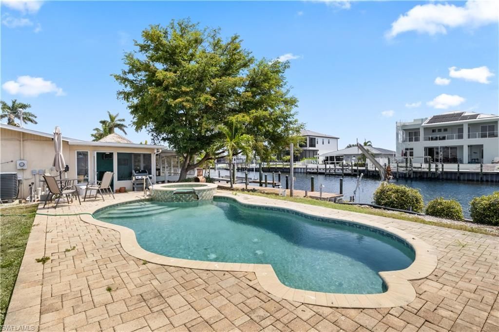 12206 Boat Shell Dr, Matlacha Isles, FL 33991 Photo