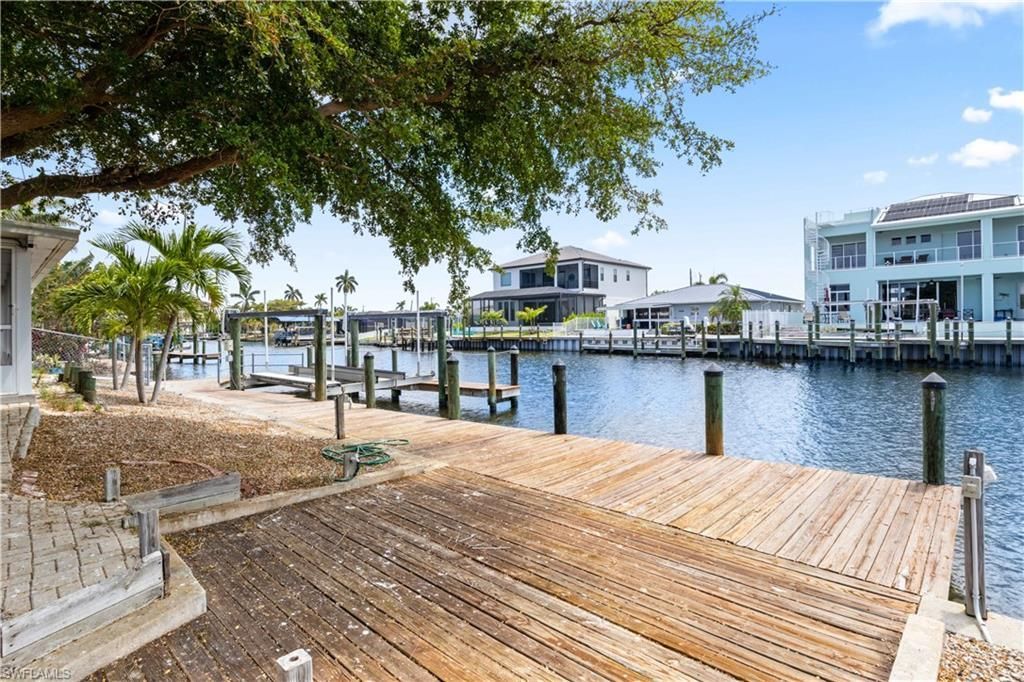 12206 Boat Shell Dr, Matlacha Isles, FL 33991 Photo