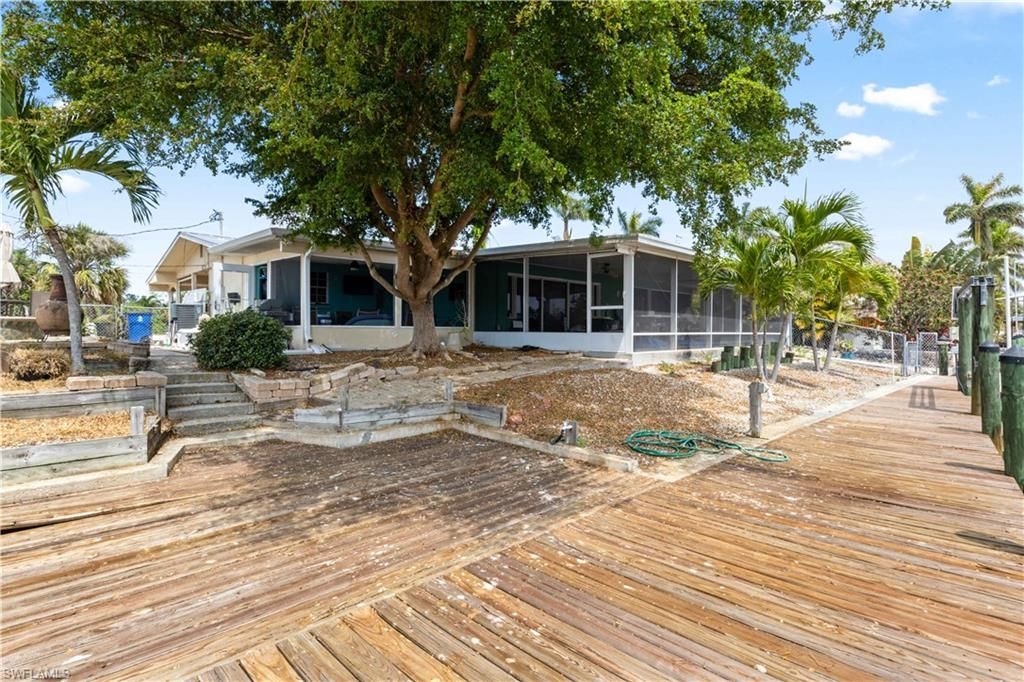 12206 Boat Shell Dr, Matlacha Isles, FL 33991 Photo