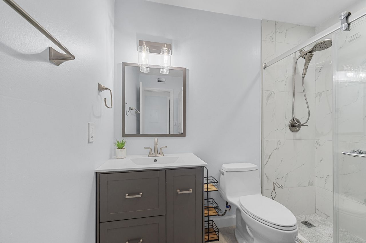 234 Capri E, Delray Beach, FL 33484 Photo