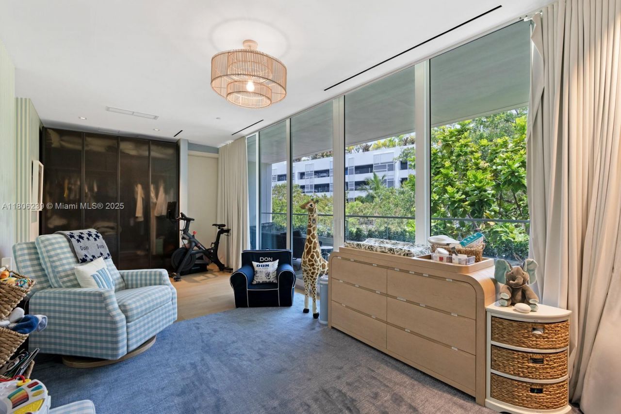 4700 N Meridian Ave, Miami Beach, FL 33140 Photo