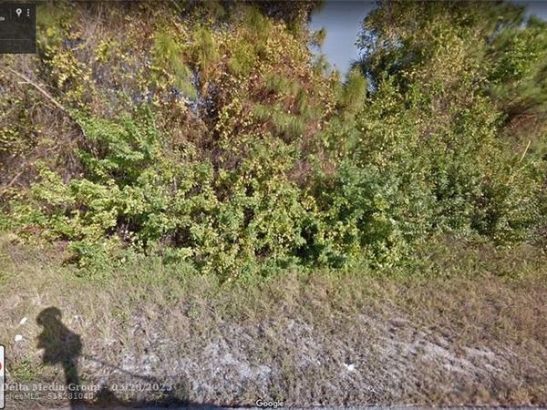 2508 SW 9th St, Lehigh Acres, FL 33976