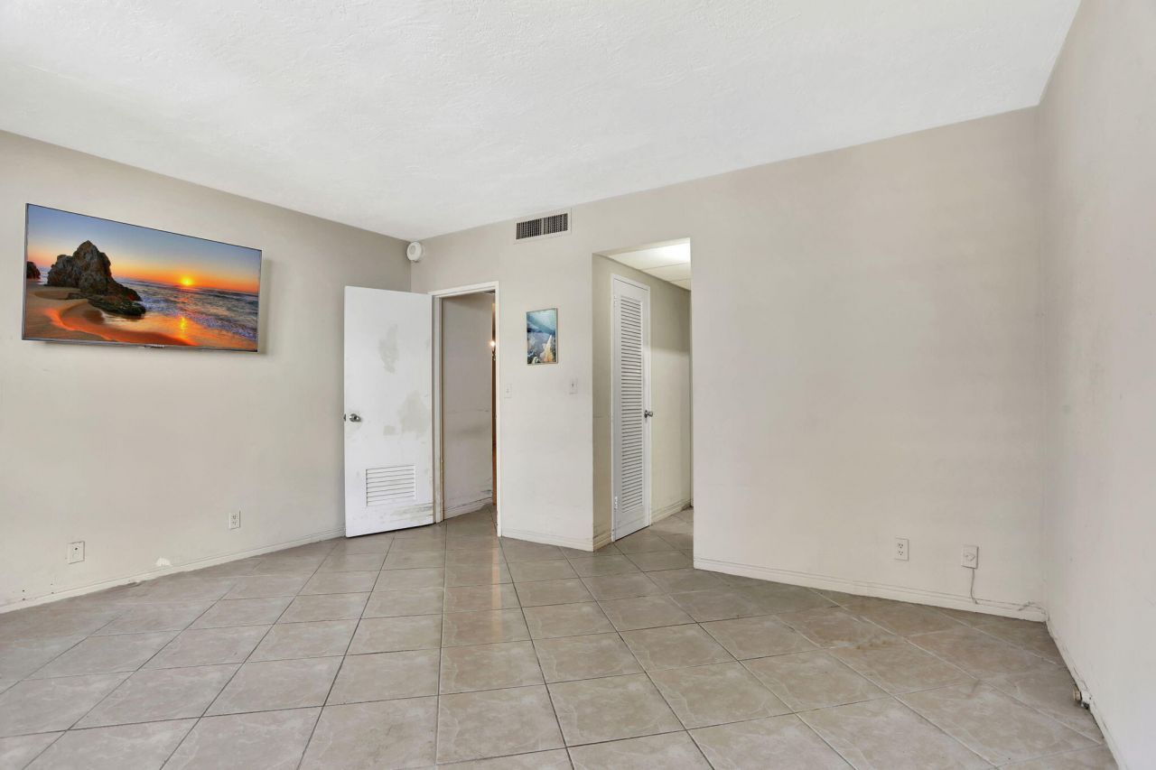 4250 Galt Ocean Drive, Unit 11c, Fort Lauderdale, FL 33308 Photo