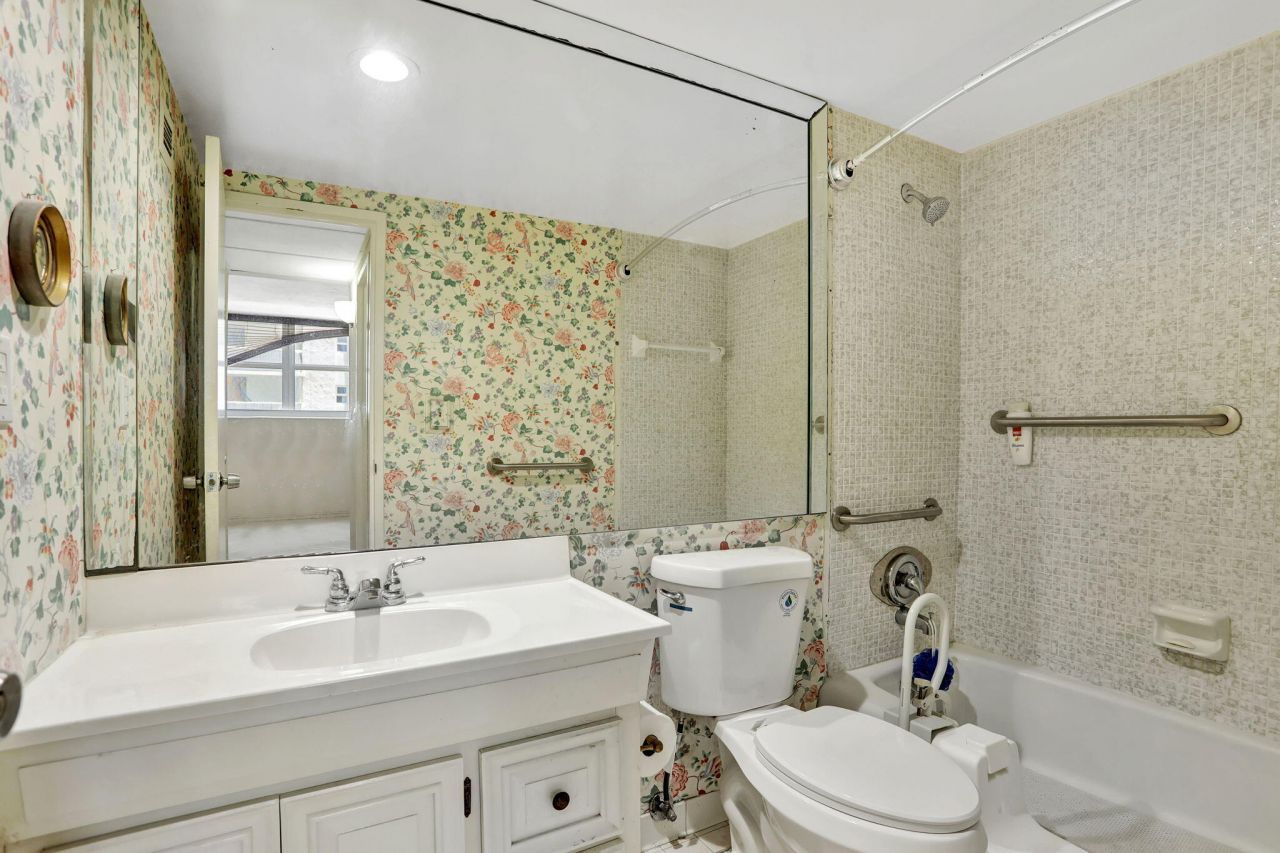 4250 Galt Ocean Drive, Unit 11c, Fort Lauderdale, FL 33308 Photo