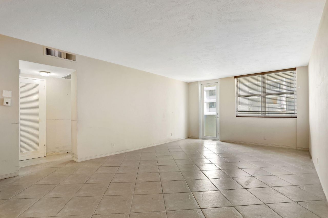 4250 Galt Ocean Drive, Unit 11c, Fort Lauderdale, FL 33308 Photo