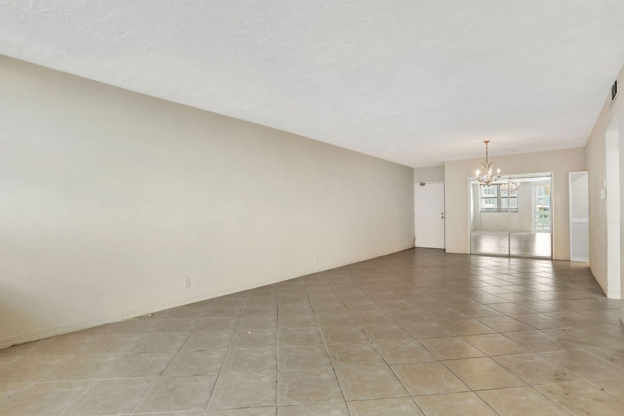 4250 Galt Ocean Drive, Unit 11c, Fort Lauderdale, FL 33308 Photo