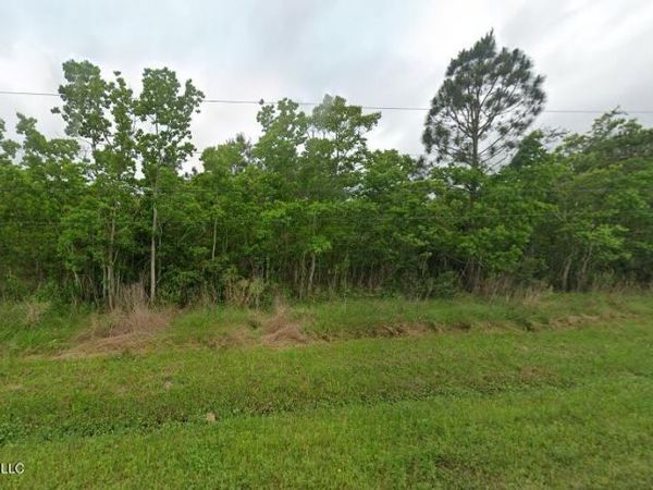 0 Lilac Street, Bay Saint Louis, MS 39520