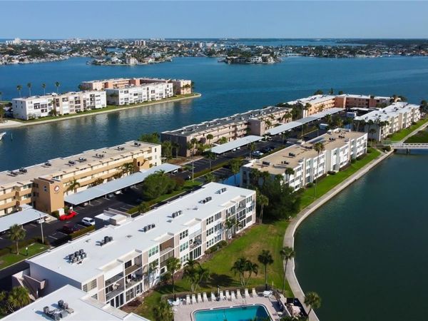 7465 BAY ISLAND DRIVE S, Unit 213, SOUTH PASADENA, FL 33707