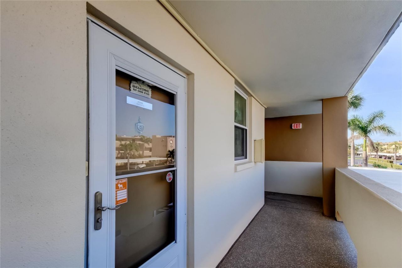 7465 Bay Island Drive S, Unit 213, South Pasadena, FL 33707 Photo