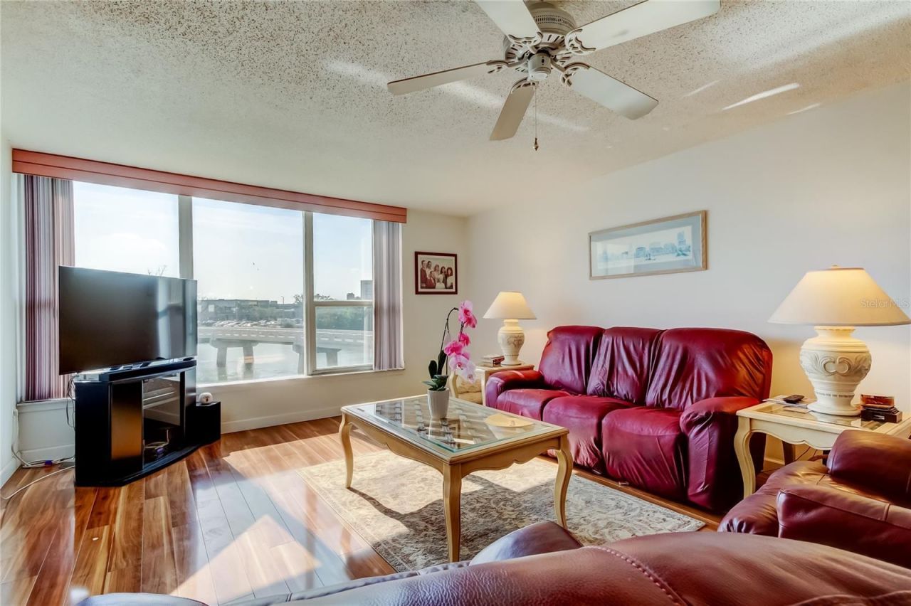 7465 Bay Island Drive S, Unit 213, South Pasadena, FL 33707 Photo