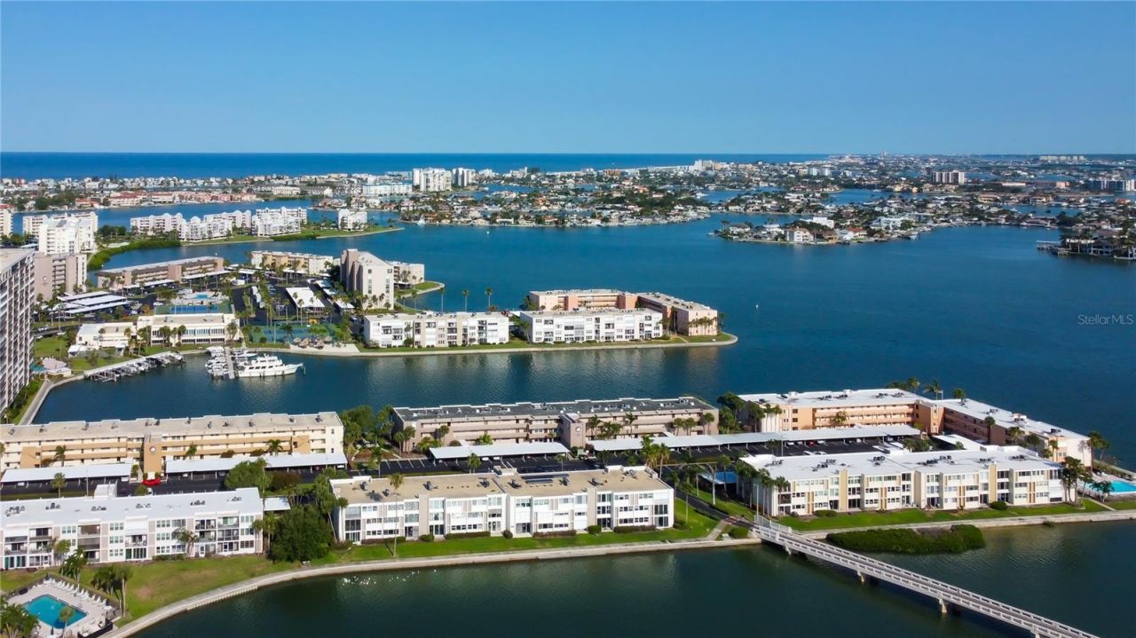 7465 Bay Island Drive S, Unit 213, South Pasadena, FL 33707 Photo