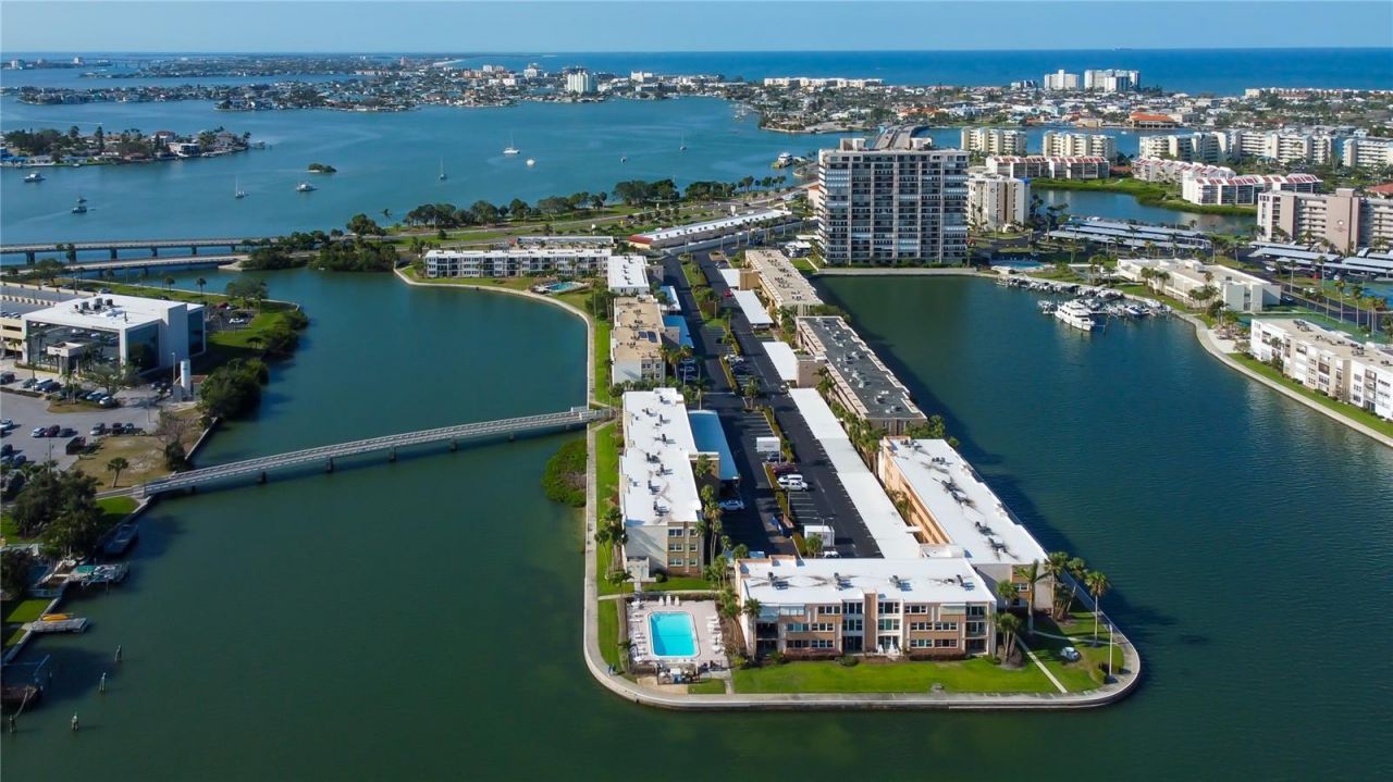 7465 Bay Island Drive S, Unit 213, South Pasadena, FL 33707 Photo