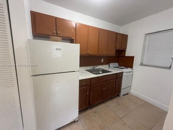 3698 William Ave, Unit 5, Miami, FL 33133