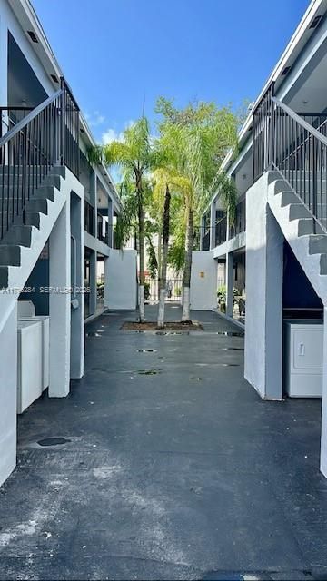 3698 William Ave, Unit 5, Miami, FL 33133 Photo