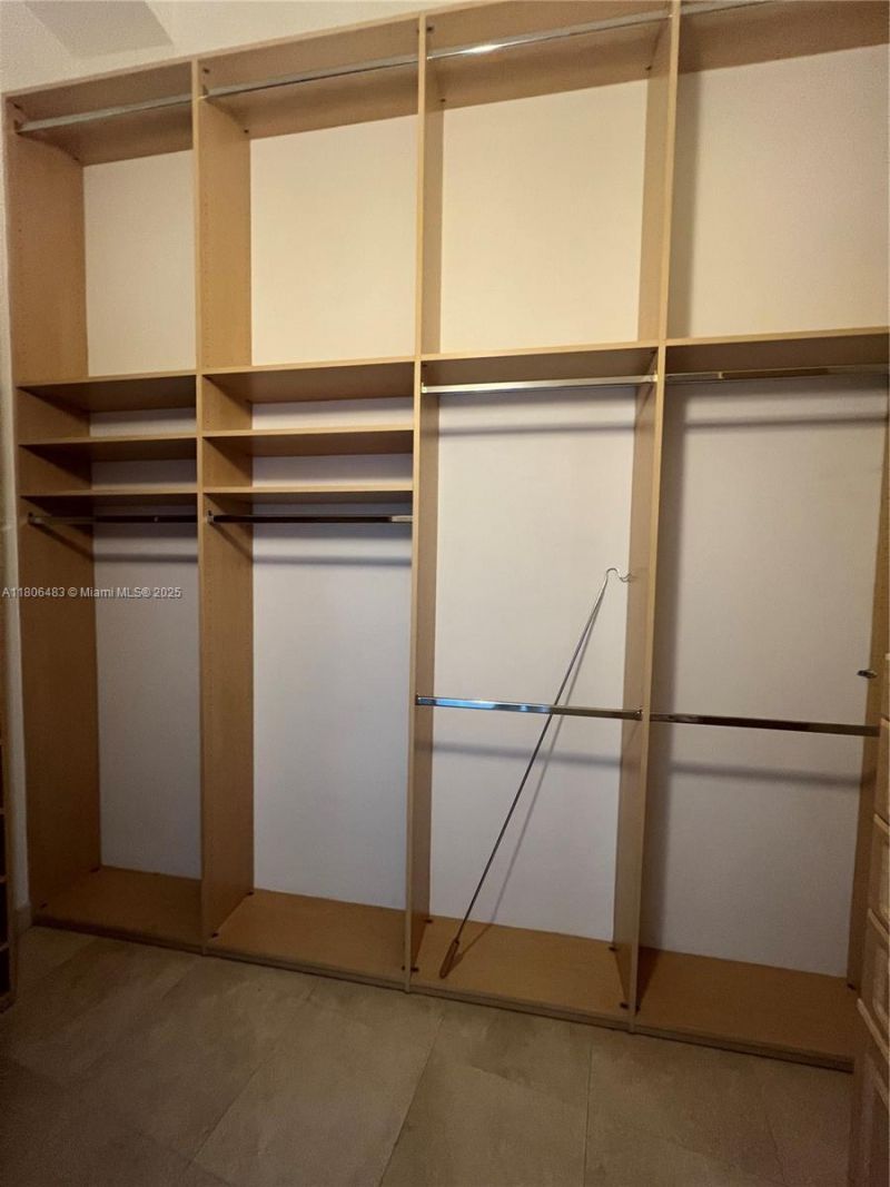 808 Brickell Key Dr, Unit 404, Miami, FL 33131 Photo