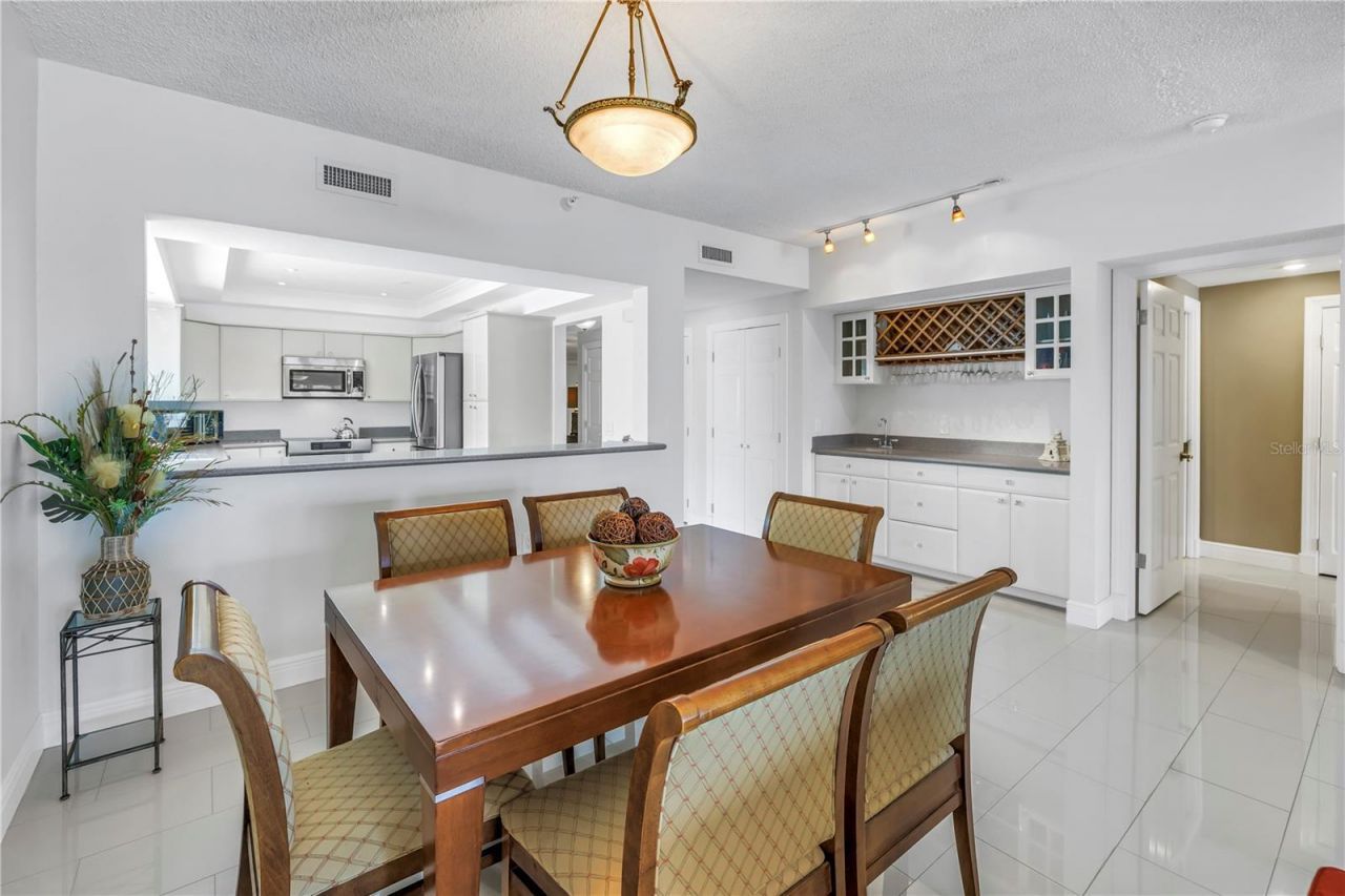 19910 Gulf Boulevard, Unit 102, Indian Shores, FL 33785 Photo