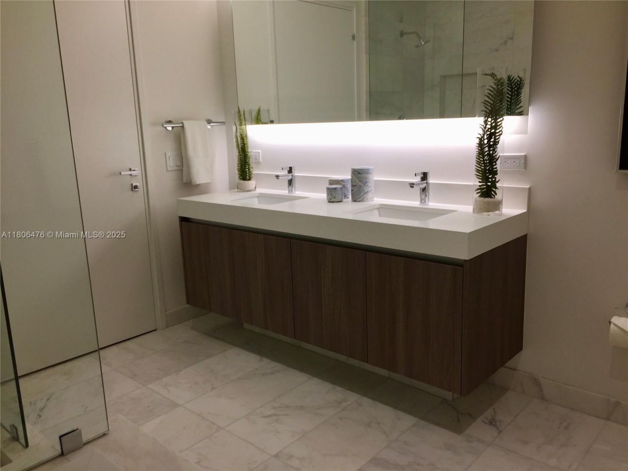 401 N Birch Rd, Unit 505, Fort Lauderdale, FL 33304 Photo