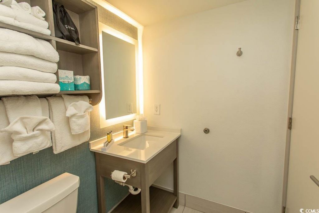 2401 S Ocean Blvd. S Photo 17