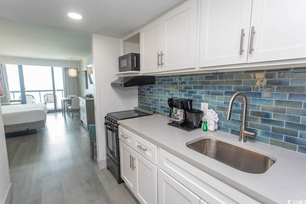 2401 S Ocean Blvd. S Photo 4