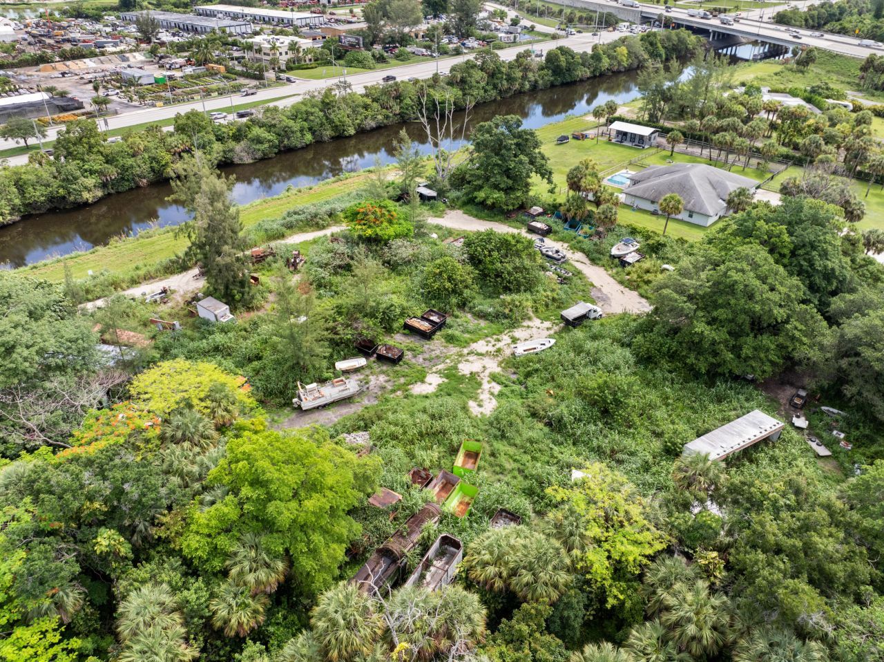 69 Armadillo Way, West Palm Beach, FL 33411 Photo