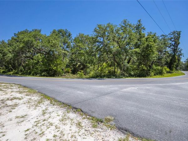 105 NE 239TH AVENUE, OLD TOWN, FL 32680