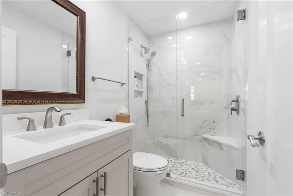 1910 Gulf Shore Blvd N, Unit 204, Naples, FL 34102 Photo