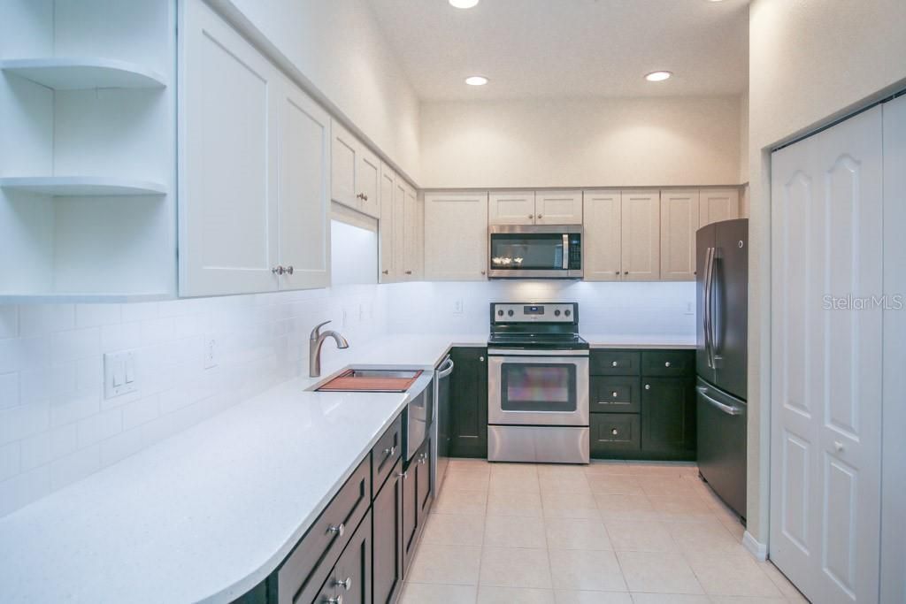 6448 7th Avenue Circle W, Bradenton, FL 34209 Photo